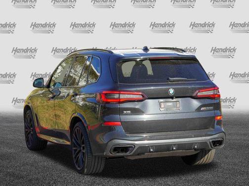 2021 BMW X5 M50i
