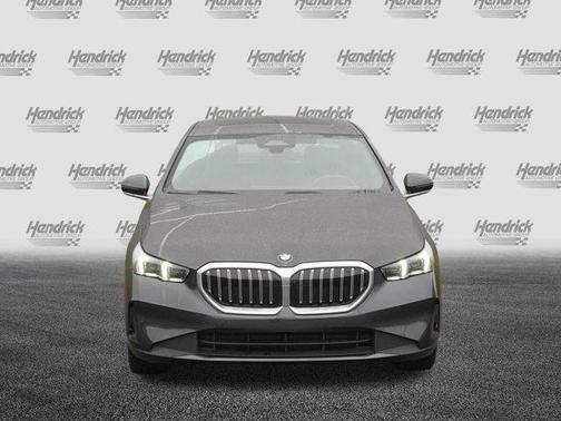 2025 BMW 530 xDrive