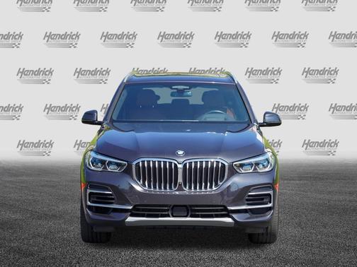 Dark Graphite Metallic 2022 BMW X5 xDrive40i
