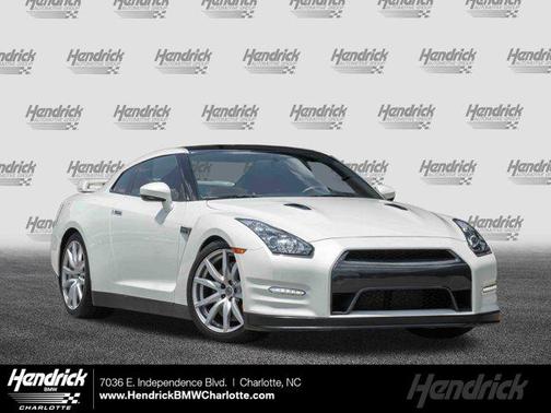 2014 Nissan GT-R Premium