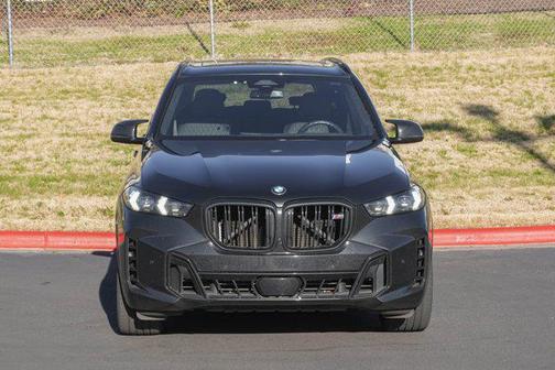 2024 BMW X5 M60i