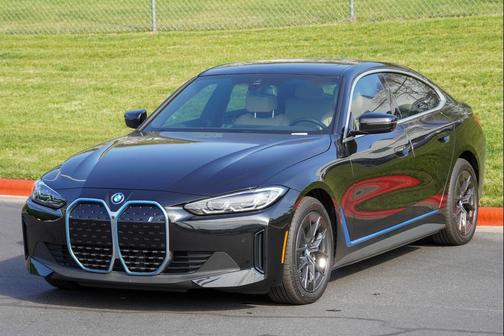 Black Sapphire Metallic 2023 BMW i4 Gran Coupe eDrive35