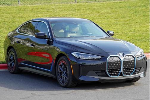 Black Sapphire Metallic 2023 BMW i4 Gran Coupe eDrive35