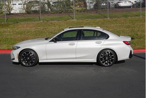 2025 BMW M340 M340i