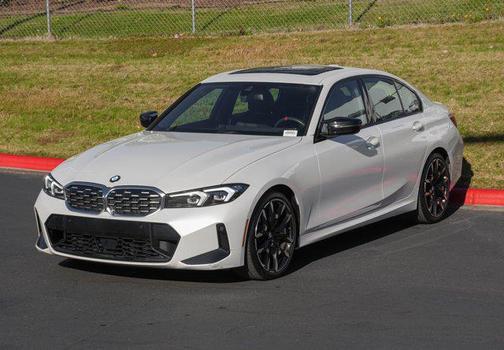 2025 BMW M340 M340i