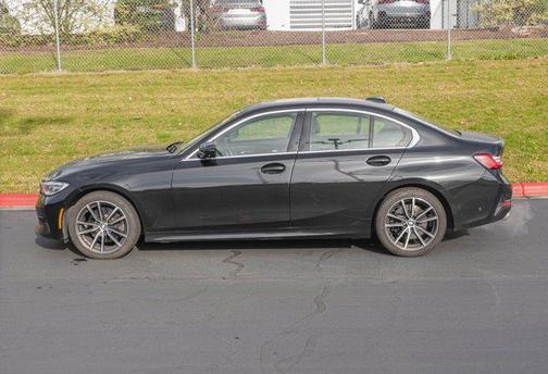 2021 BMW 330 330i