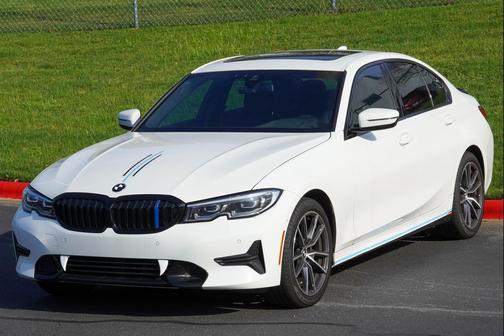 Alpine White 2021 BMW 330 xDrive