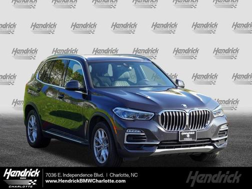 Dark Graphite Metallic 2021 BMW X5 PHEV xDrive45e