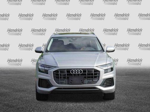 2022 Audi Q8 55 Premium Plus