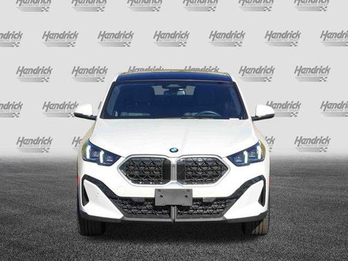 2025 BMW X2 xDrive28i
