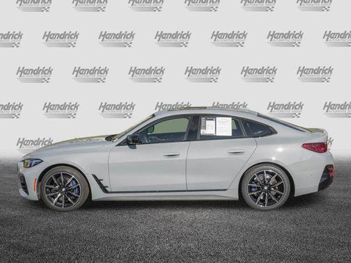 2025 BMW M440 i