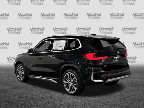 Black Sapphire Metallic 2026 BMW X1 xDrive28i