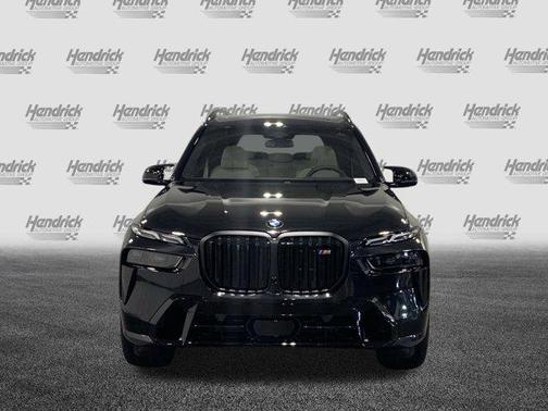 2026 BMW X7 M60i