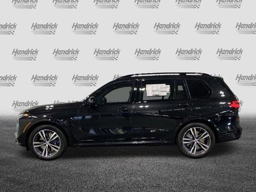 2026 BMW X7 M60i