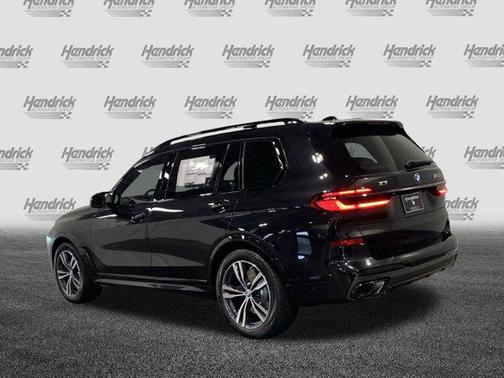 2026 BMW X7 M60i