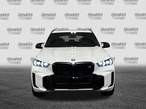 Mineral White Metallic 2026 BMW X5 M60i