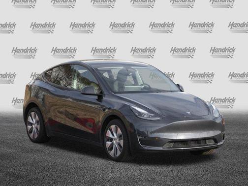 2024 Tesla Model Y Long Range Dual Motor All-Wheel Drive