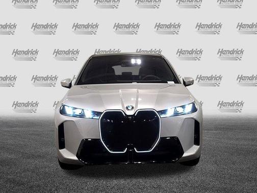 2026 BMW iX xDrive45