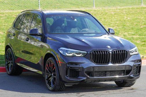 Carbon Black Metallic 2023 BMW X5 xDrive40i