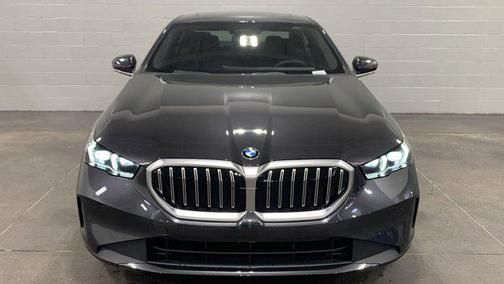 2024 BMW 530 i