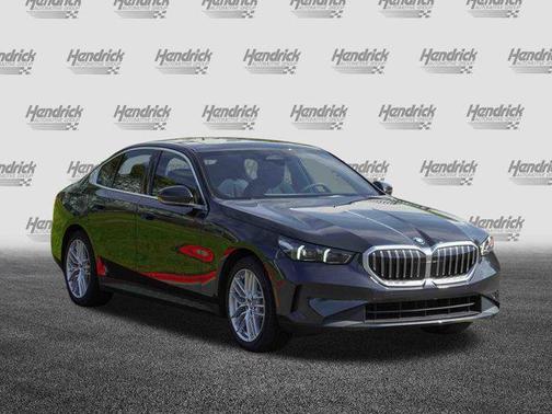 2024 BMW 530 i
