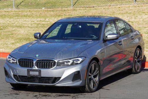 2023 BMW 330e xDrive