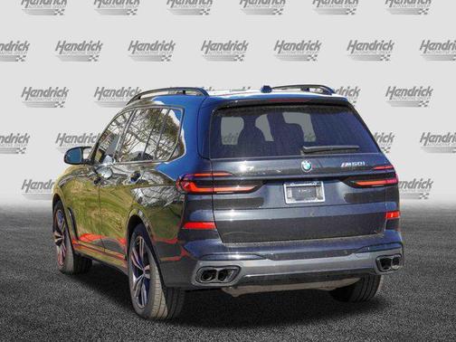2026 BMW X7 M60i