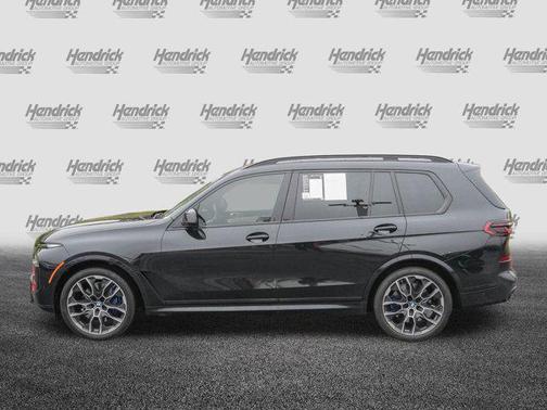 2026 BMW X7 M60i