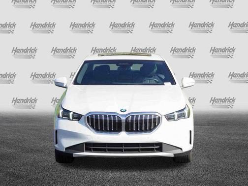 2025 BMW 540 i xDrive