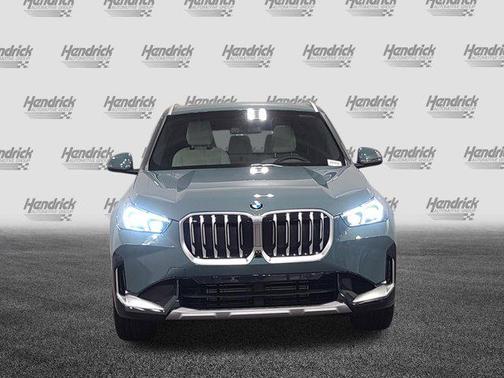 Cape York Green Metallic 2026 BMW X1 xDrive28i
