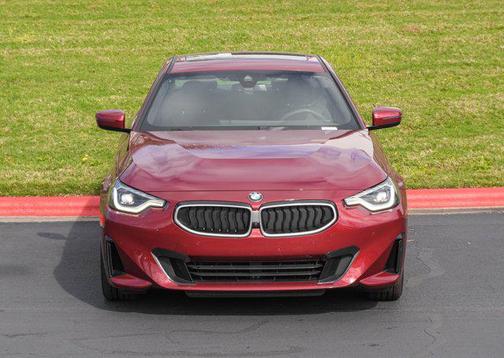 2025 BMW 230 i