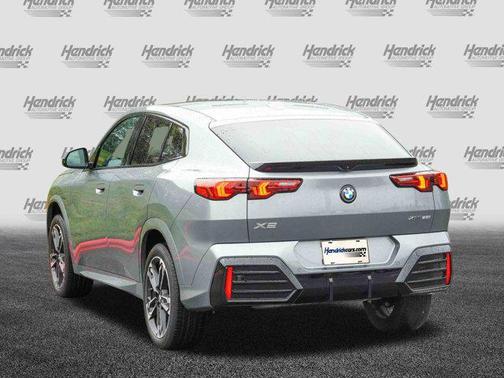 2025 BMW X2 xDrive28i