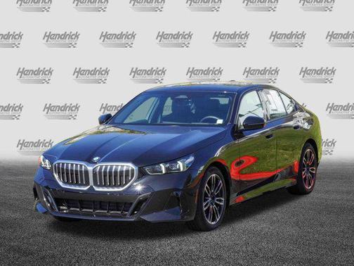 2025 BMW 530 xDrive