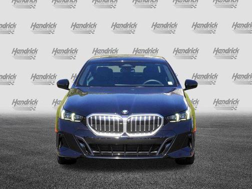 2025 BMW 530 xDrive