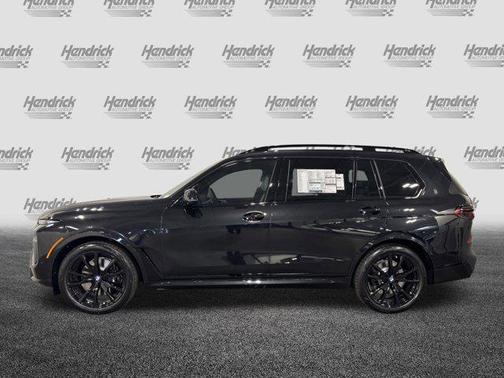 Black Sapphire Metallic 2026 BMW X7 xDrive40i