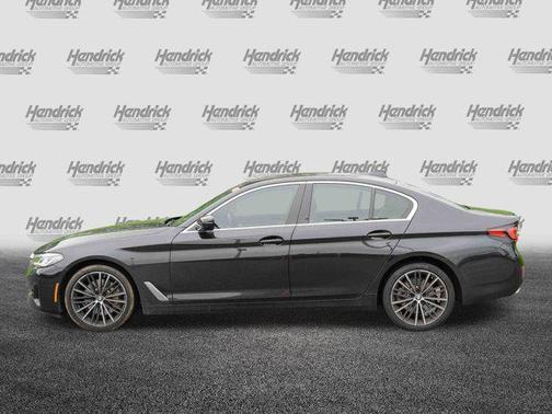 2023 BMW 530 i