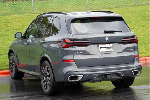 Dravit Grey Metallic 2024 BMW X5 xDrive40i