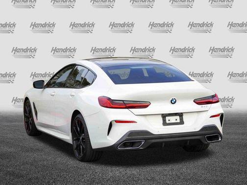 2022 BMW 840 i