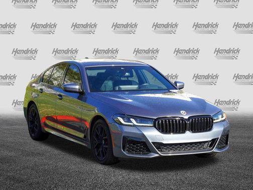 2022 BMW 540 i