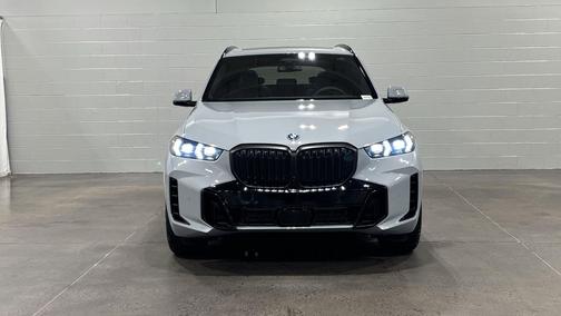 Brooklyn Grey Metallic 2026 BMW X5 PHEV xDrive50e