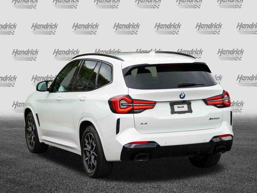 2023 BMW X3 M40i