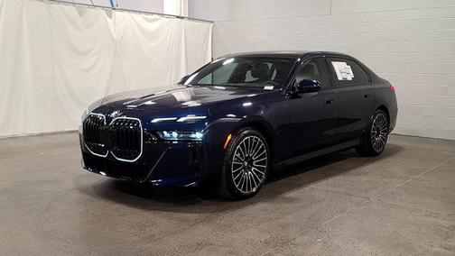 2026 BMW 760 xDrive