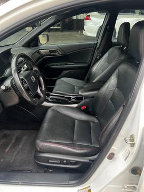 2017 Honda Accord Sport SE