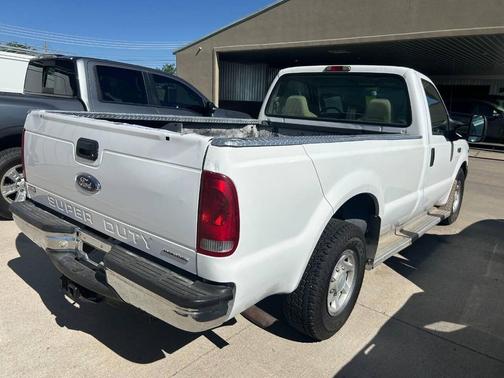 White 1999 Ford F-350 XL Crew Cab