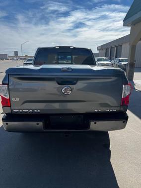 2018 Nissan Titan SL
