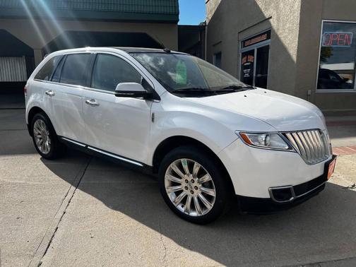 2013 Lincoln MKX Base