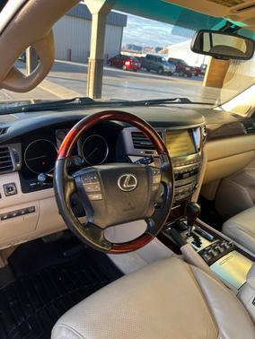 2011 Lexus LX 570 Base