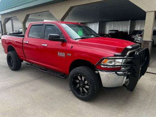 2017 RAM 2500 SLT 4x4 4dr Crew Cab 6.3 ft. SB Pickup