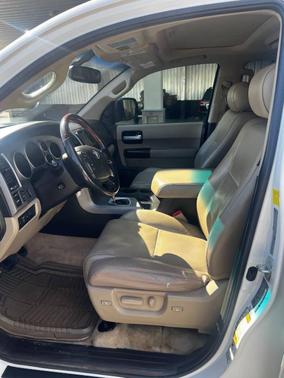 2011 Toyota Sequoia Platinum