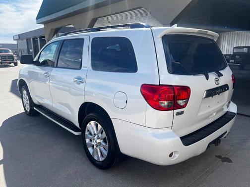 2011 Toyota Sequoia Platinum